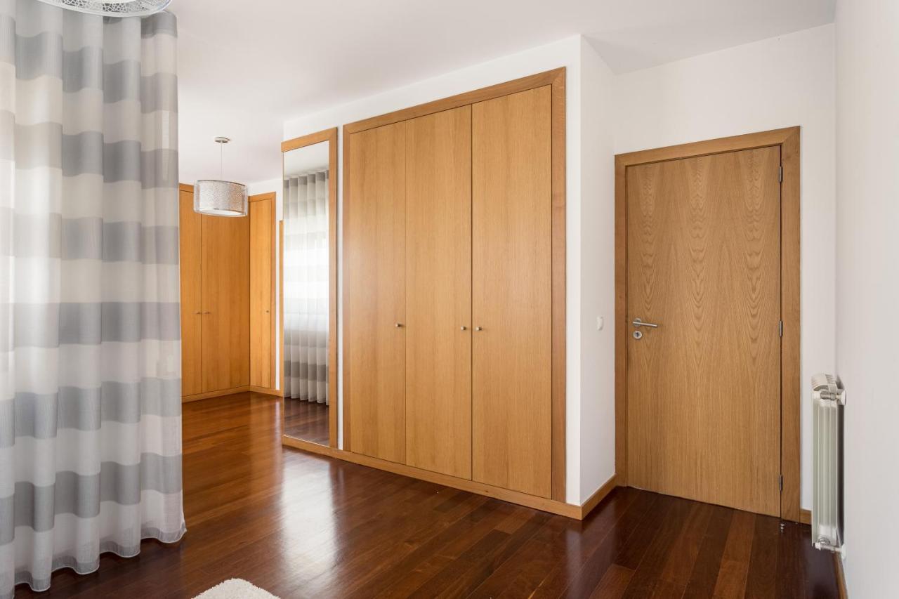 דירות Maía Joivy Sleek House Balcony & 2 Terraces In Porto מראה חיצוני תמונה