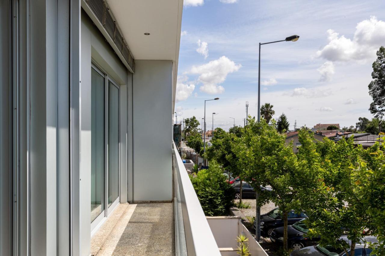 דירות Maía Joivy Sleek House Balcony & 2 Terraces In Porto מראה חיצוני תמונה