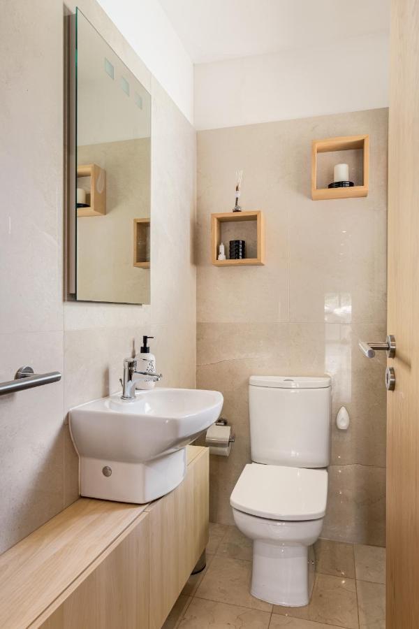 דירות Maía Joivy Sleek House Balcony & 2 Terraces In Porto מראה חיצוני תמונה